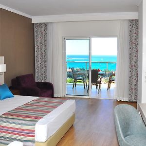 Standard Zimmer mit Kingsize-Bett
