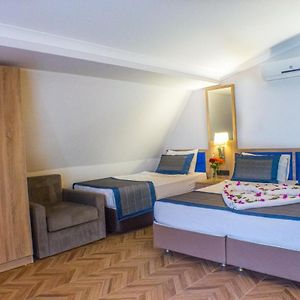 Dreibettzimmer