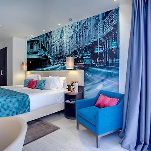 Zimmer mit zwei Einzelbetten