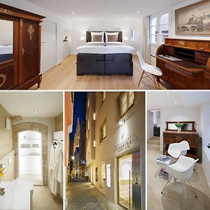 Suite Apartment