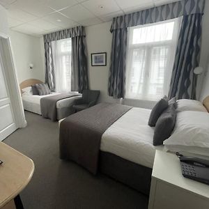 Classic Zimmer mit zwei Einzelbetten
