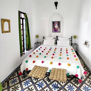 Zimmer mit zwei Einzelbetten