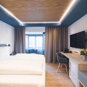 Comfort Plus Zimmer mit Kingsize-Bett