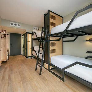 Quadruple Room Mobility or hearing accessible
