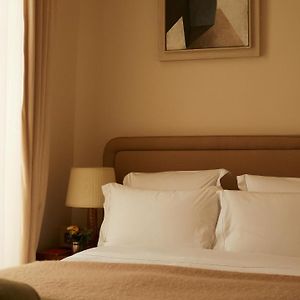 Deluxe Zimmer mit Kingsize-Bett