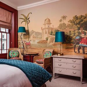 Budget Zimmer mit Kingsize-Bett