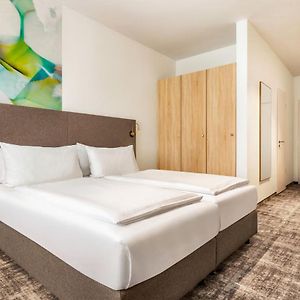 Standard Zimmer mit Zugang für Rollstuhlfahrer mit zwei Einzelbetten
