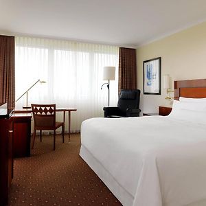 Deluxe Zimmer mit Kingsize-Bett