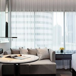 Deluxe Zimmer mit Kingsize-Bett