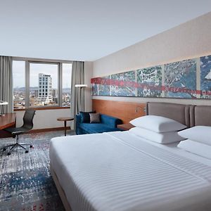 Deluxe Zimmer mit Kingsize-Bett