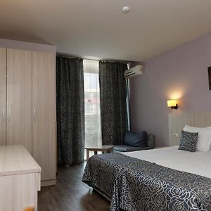 Standard Zimmer mit zwei Einzelbetten