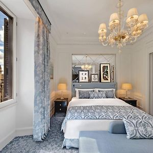 Deluxe Gästezimmer mit Kingsize-Bett