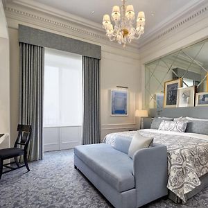 Superior Zimmer mit Kingsize-Bett