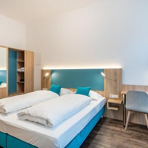 Deluxe Zimmer mit Kingsize-Bett