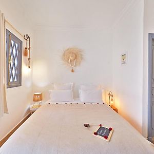 Deluxe Zimmer mit Kingsize-Bett