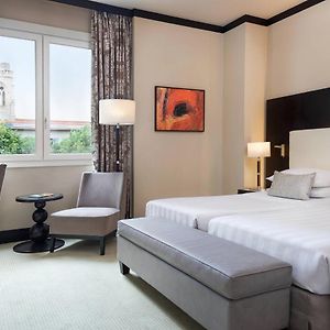 Superior Zimmer mit Kingsize-Bett