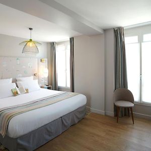Superior Zimmer mit Kingsize-Bett