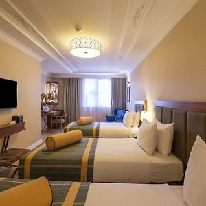 Deluxe Dreibettzimmer