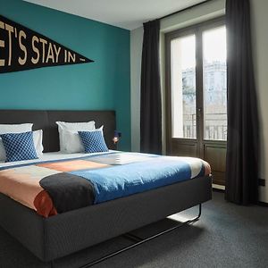 Deluxe Zimmer mit Kingsize-Bett