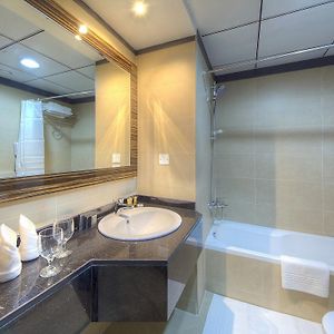Deluxe Zimmer mit Kingsize-Bett