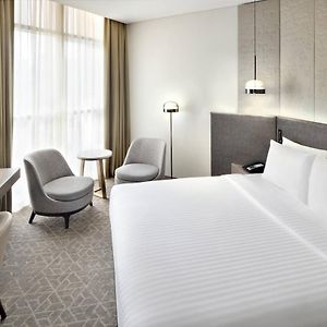 Standard Zimmer mit Kingsize-Bett