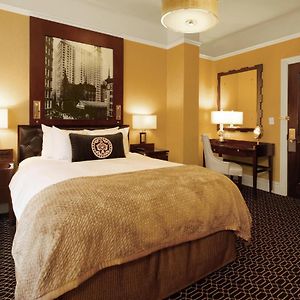 Zimmer mit Queensize-Bett
