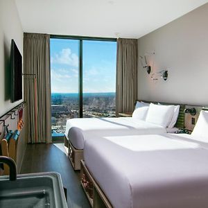 Standard Zimmer für Hörgeschädigte mit Queensize-Bett