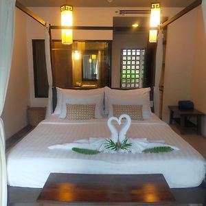 Deluxe Zimmer mit Kingsize-Bett