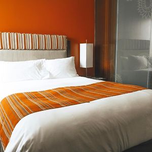 Traditionelles Zimmer mit Queensize-Bett