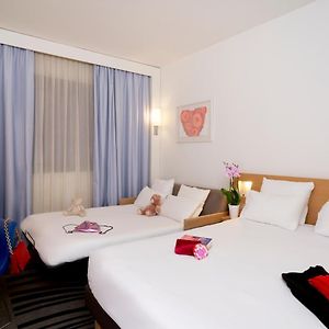 Dreibettzimmer