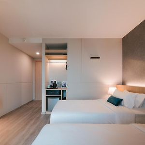 Standard Zimmer mit zwei Einzelbetten