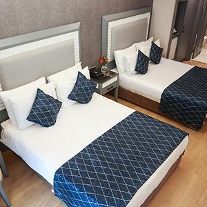 Dreibettzimmer