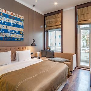 Deluxe Zimmer mit Kingsize-Bett