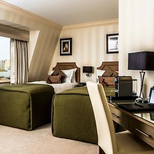 Deluxe Zimmer mit zwei Einzelbetten