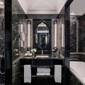 Pool Junior Suite