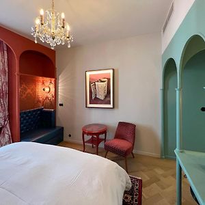 Zimmer mit Queensize-Bett