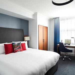 Deluxe Zimmer mit Kingsize-Bett