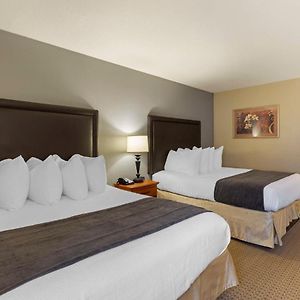 Zimmer mit Queensize-Bett für Gäste mit Behinderungen