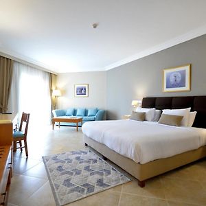 Deluxe Zimmer mit Kingsize-Bett