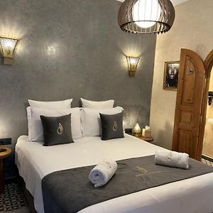 Superior Zimmer mit Kingsize-Bett