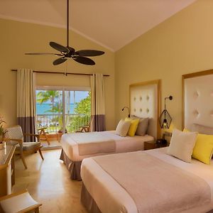 Deluxe Zimmer mit Kingsize-Bett
