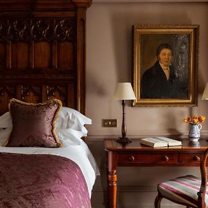 Luxus Zimmer mit Kingsize-Bett