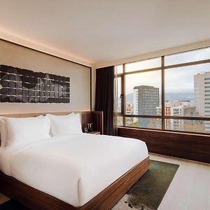 Deluxe Zimmer mit Kingsize-Bett
