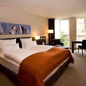 Comfort Zimmer mit Kingsize-Bett