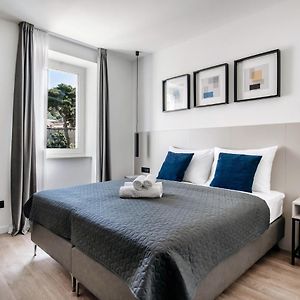 Deluxe Zimmer mit Kingsize-Bett