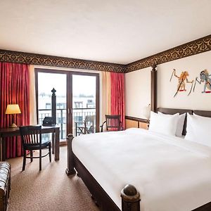 Deluxe Zimmer mit Kingsize-Bett