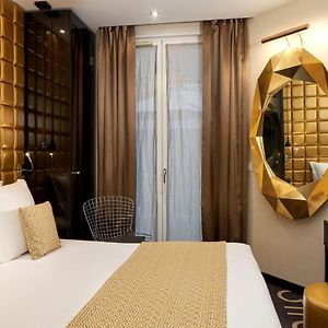 Deluxe Zimmer mit Kingsize-Bett