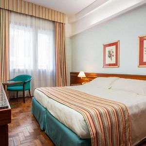 Zimmer mit zwei Einzelbetten