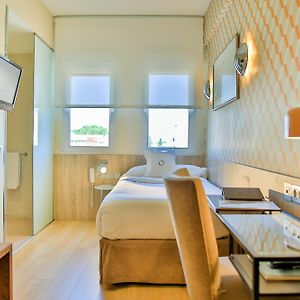 Zimmer mit zwei Einzelbetten