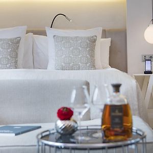 Deluxe Zimmer mit Kingsize-Bett